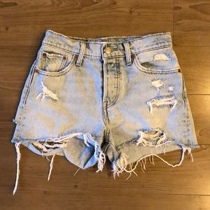 Levi’s wedgie shorts